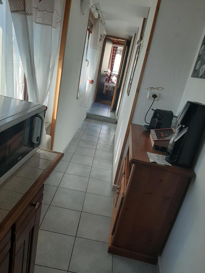 Casa Chiara Lejlighed Nus Eksteriør billede